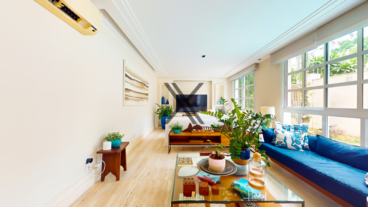 Casa de 3 Quartos em Condomínio Exclusivo em São Conrado